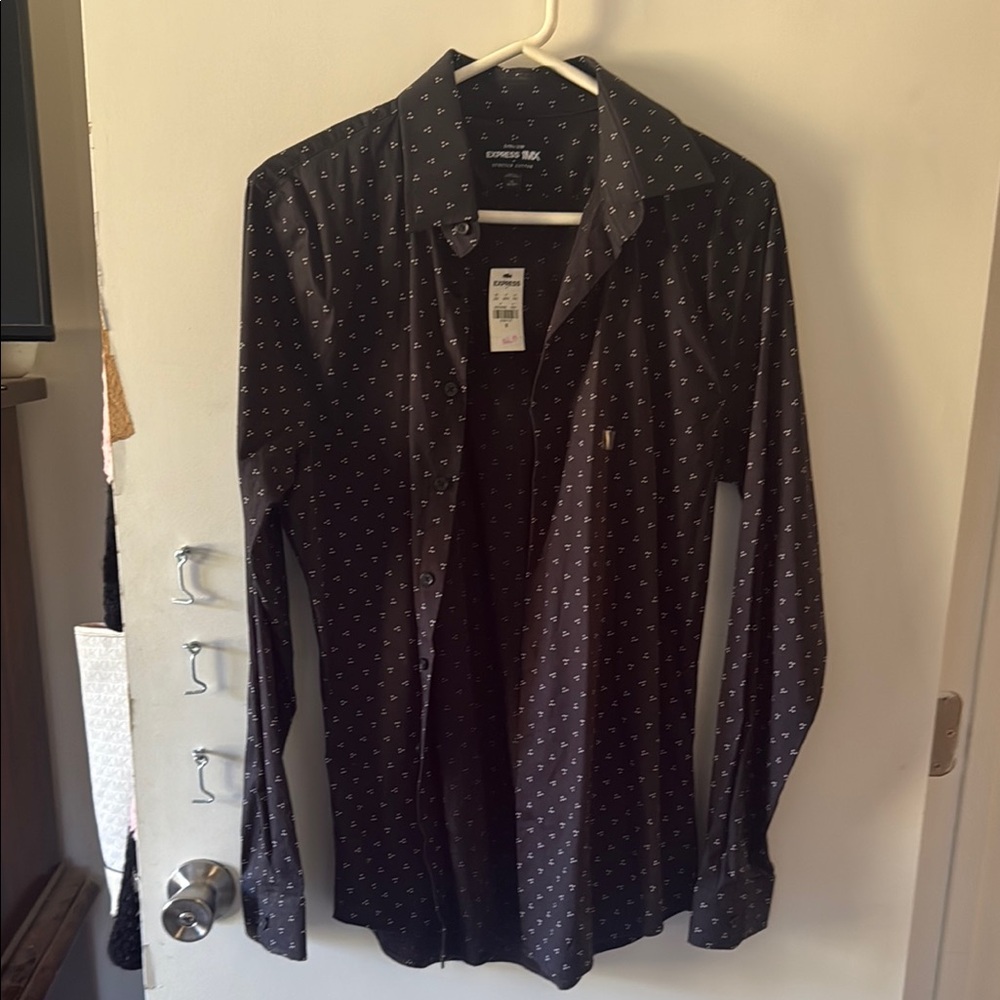 Express Dark  black Button-Up Shirt with White Patterns size m brand new